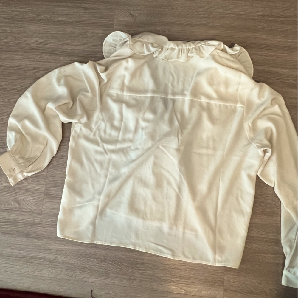 NWOT ASOS ruffle blouse - Picture 3 of 5